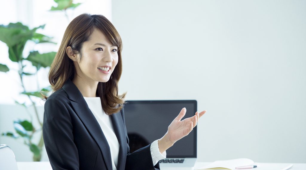 クメール語　翻訳　正確　スタッフ　日本語